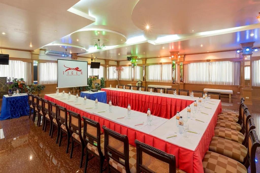 Hotel Tiger Complex By Eyg Patong Zewnętrze zdjęcie